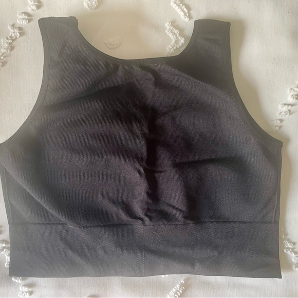 SPANX Black Seamless Crop Top - Picture 4 of 4